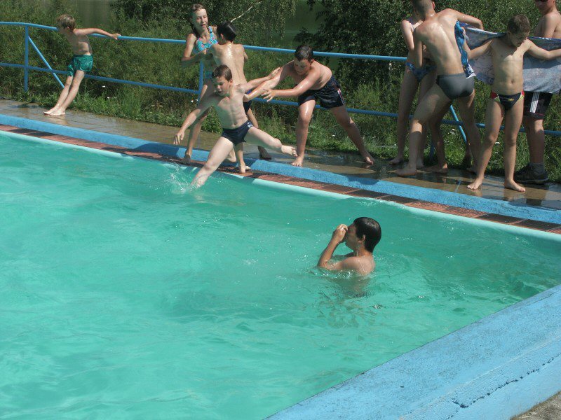 mb040730015.jpg